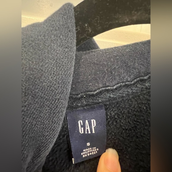 Gap hoodie - Picture 3 of 3